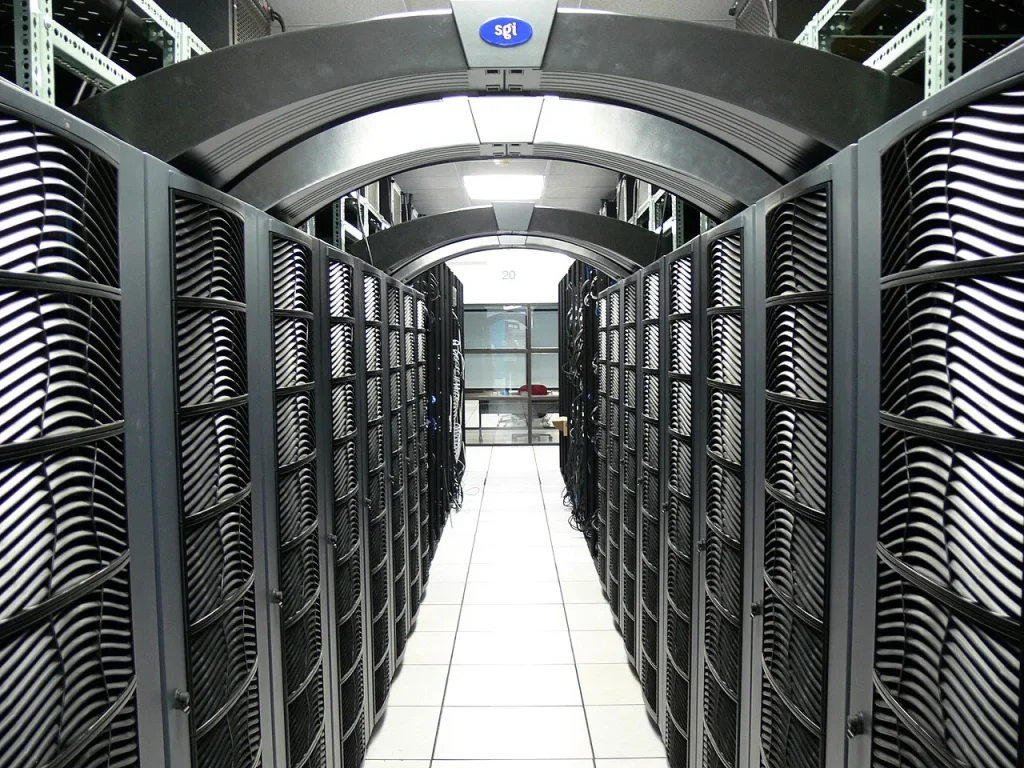 Food Apps, Recipe Photos and the AI That Now Checks Them for Pennies Inside the Virginia Tech data centre with server cabinets